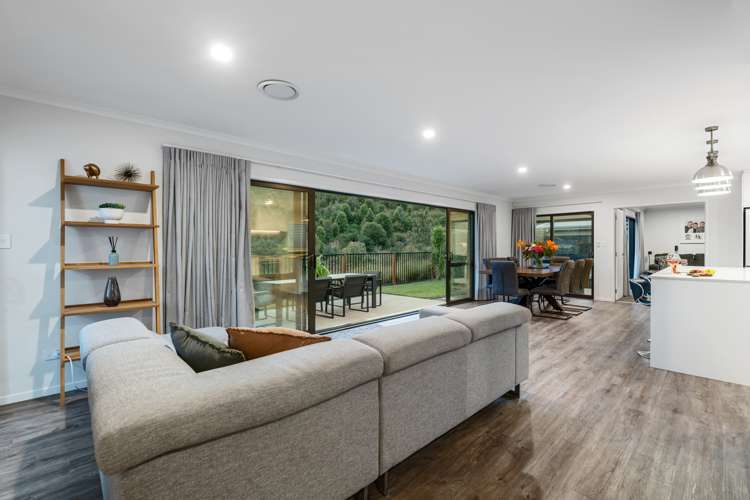 84 Pakanga Grove Pyes Pa_8