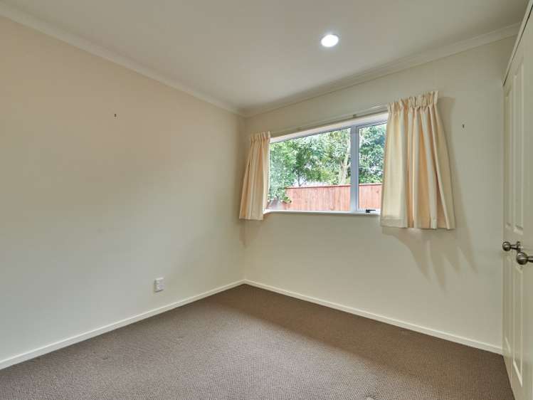 5 Barnes Court Roslyn_13