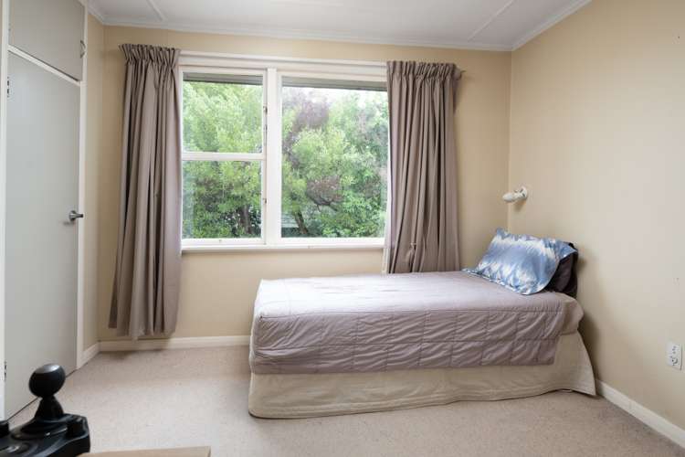 6 Ruthken Crescent Springlands_14