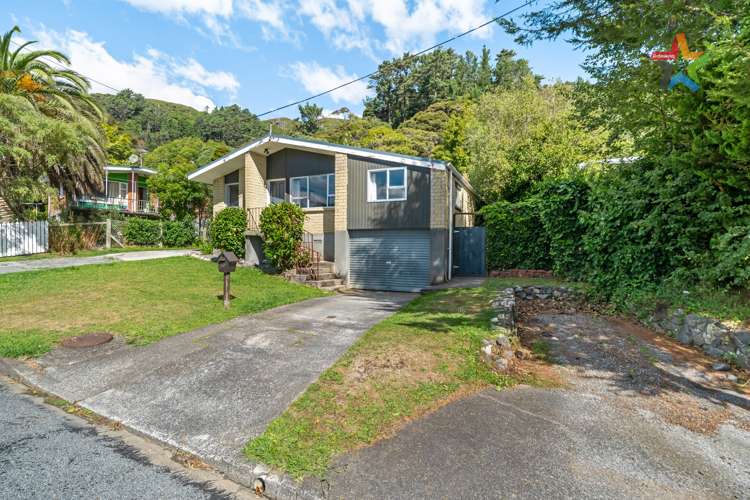 10 Crawford Grove Naenae_4