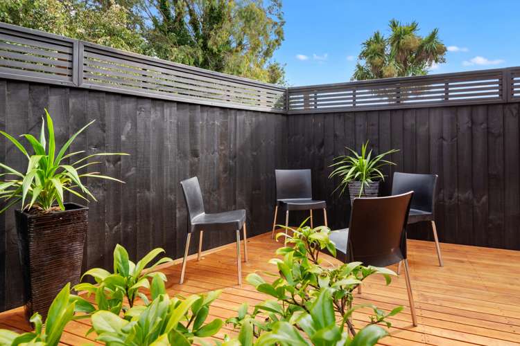 12 George Street Rolleston_10