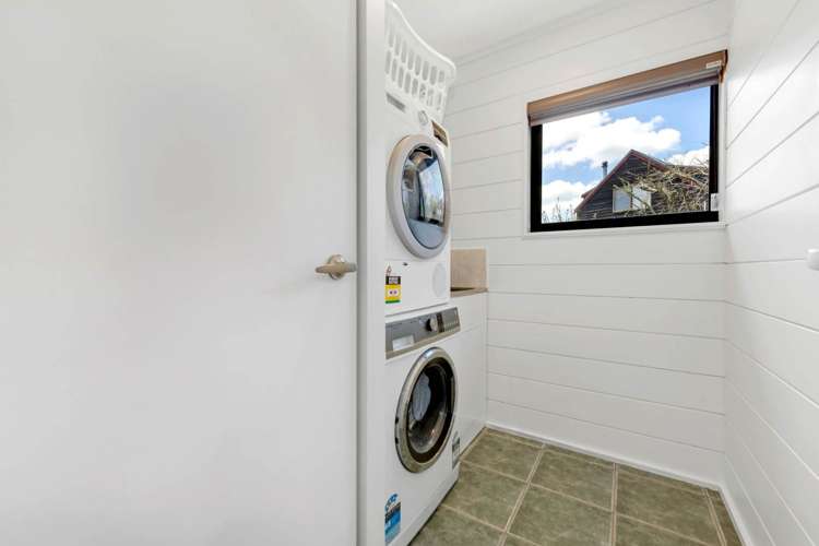 4 Julia Way Beachlands_15