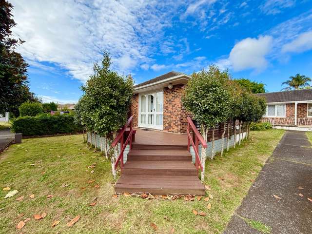 2/8 Bowling Avenue Epsom_1