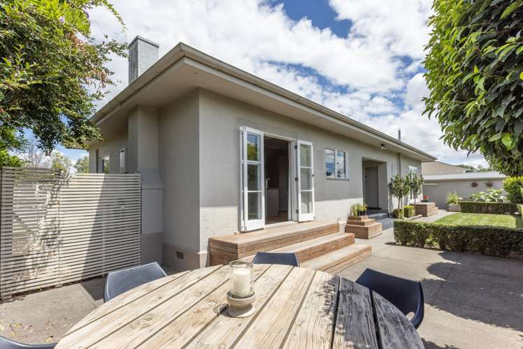 98 Duchess Crescent Mayfair_14