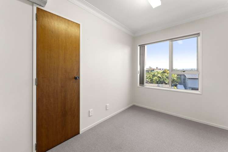 1 Forrester Drive Welcome Bay_14