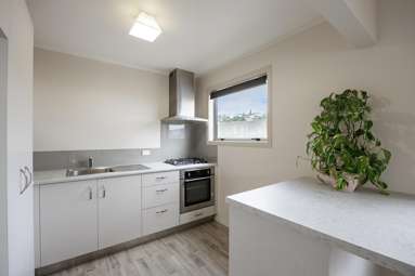 5/87 Waghorne Street_4