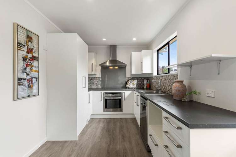 54 Keegan Drive Massey_5