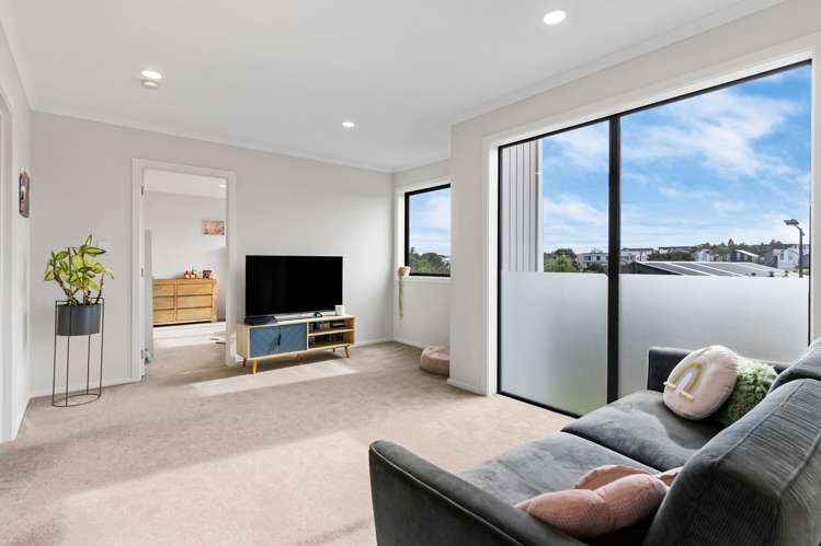 14 Mantis Lane Hobsonville_16
