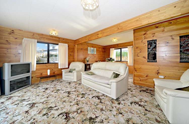 7 Cantua Close Totara Heights_16