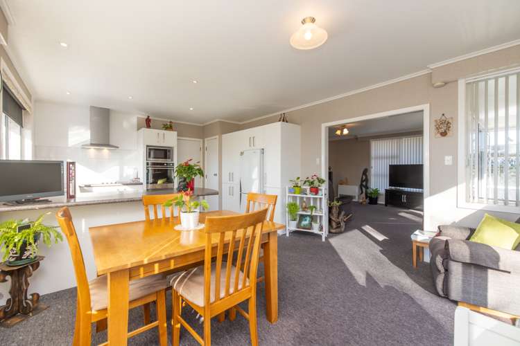 64 Nevada Drive Merrilands_5