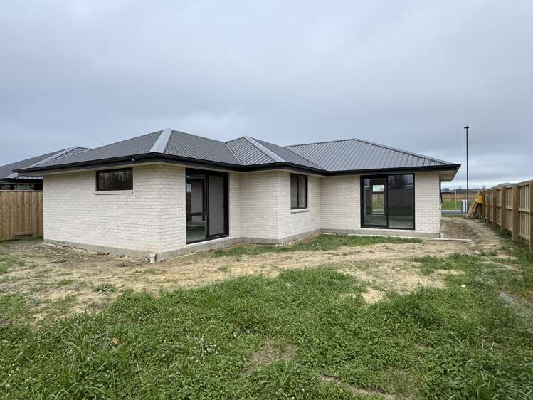 33 Orwell Way_0