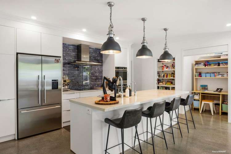 42 Boocock Crescent Orewa_2