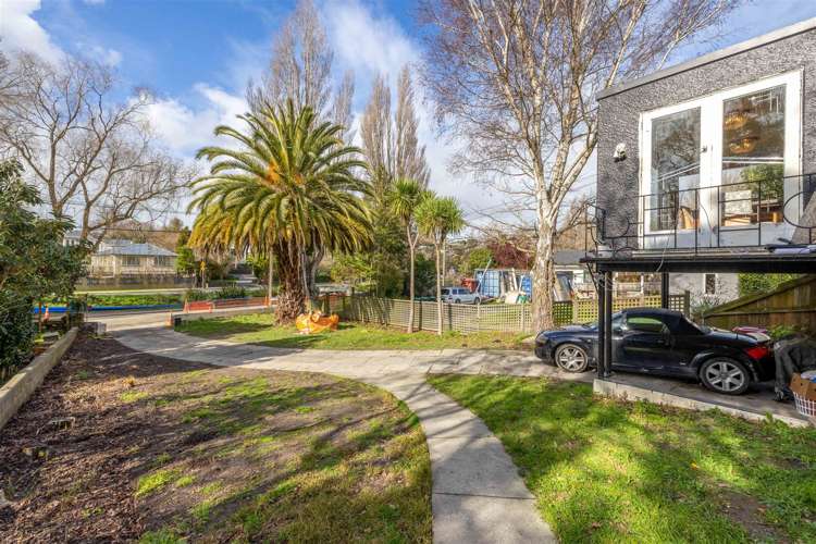 237a Eastern Terrace Sydenham_13