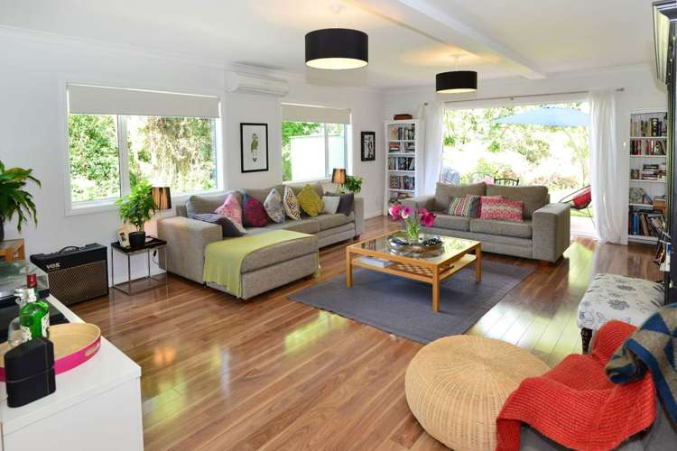 29 Marina Road Torbay_7