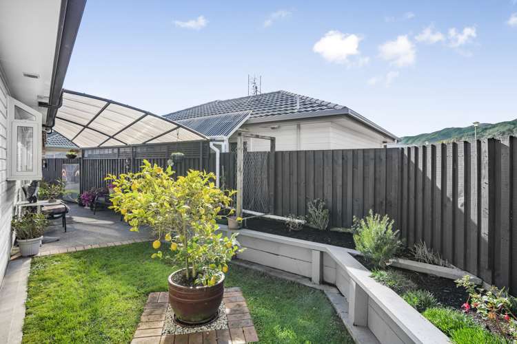 22 Woodland Mews Wainuiomata_2