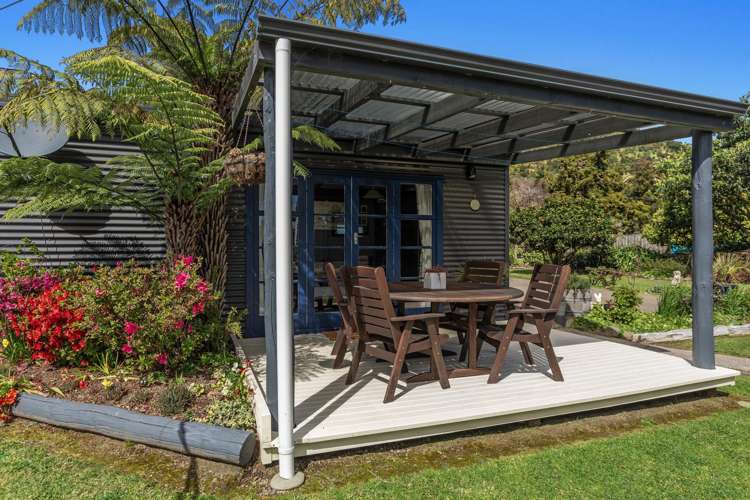 8366 State Highway 35 Whanarua Bay_16