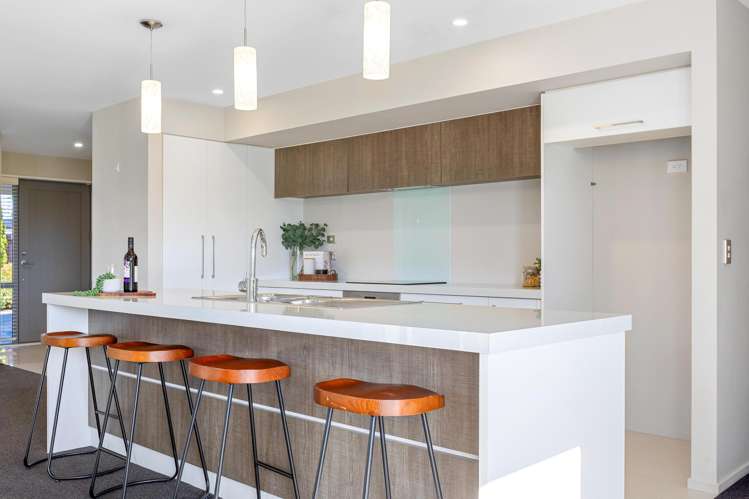 8 Eaton Place Lincoln_6