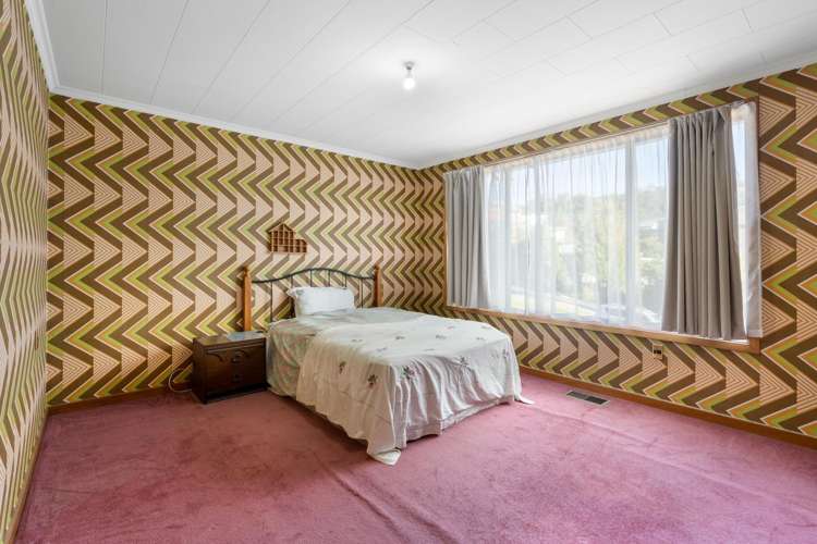 97 Easther Crescent Kew_14