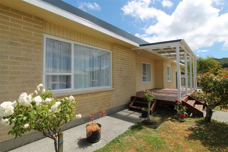 3 Twickenham Street Wainuiomata_17