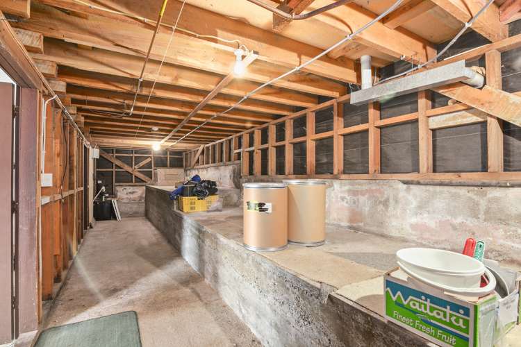 14 Parapara Esplanade Parapara_16