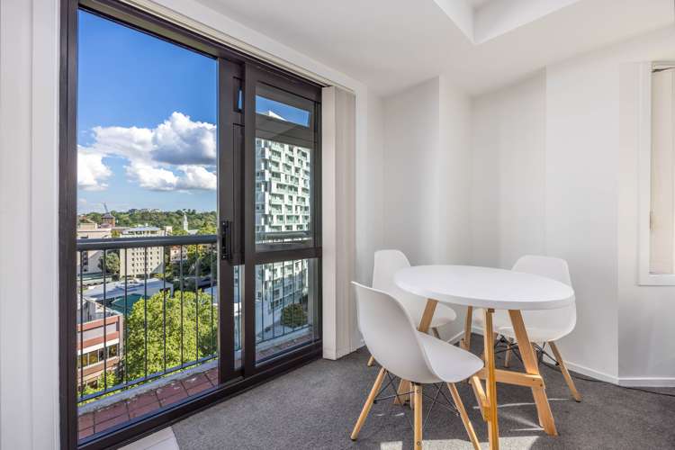 12a/2 Eden Crescent Auckland Central_5