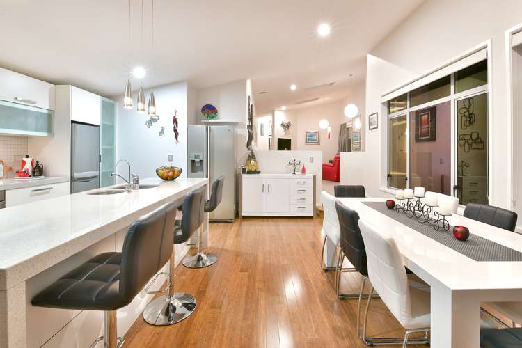 19a Whale Cove Stanmore Bay_11