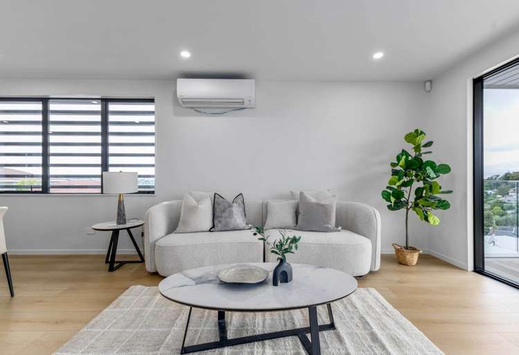 4/589A East Coast Road Browns Bay_5