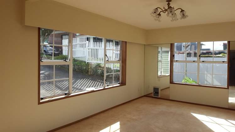 3/3 Pupuke Road Birkenhead_4