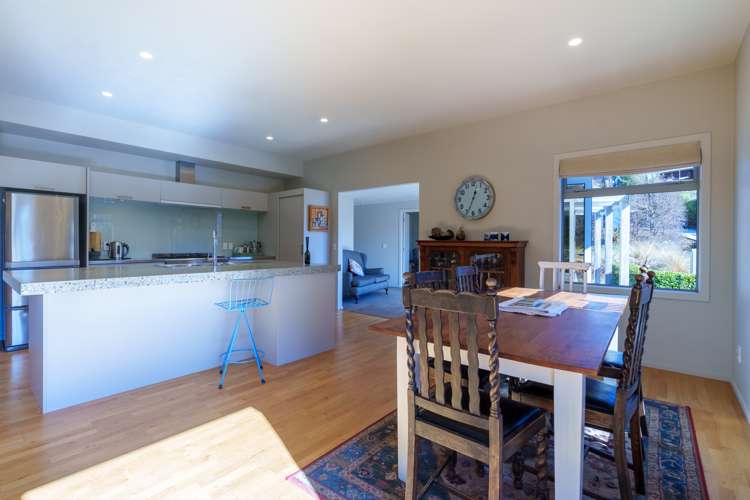 7 Drake Place Lake Hawea_15