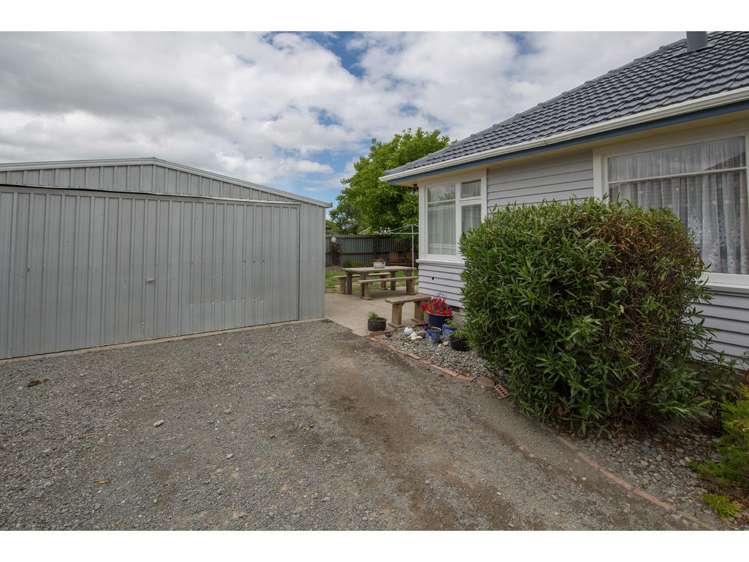 16 Kirk Road Templeton_14