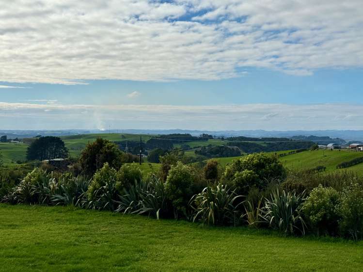 669A Te Hutewai Road Raglan_40
