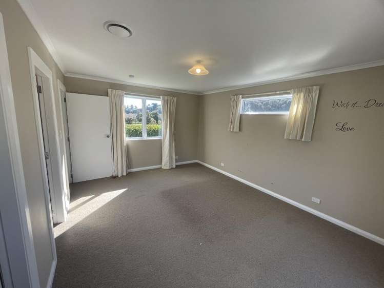 1127 Hinakura Road Martinborough_15