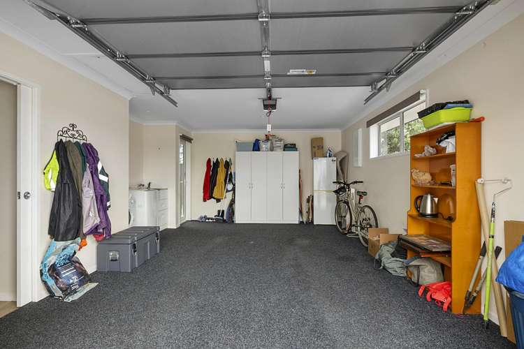 48 Wallace Place Westown_17