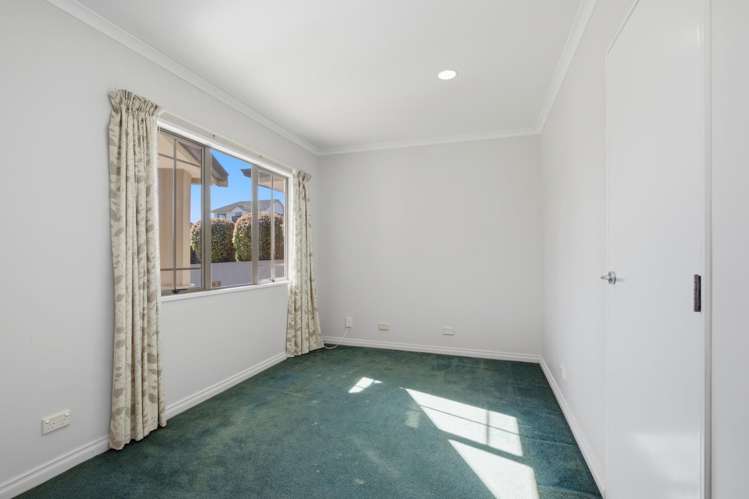 4 Caernarvon Rise Bethlehem_10