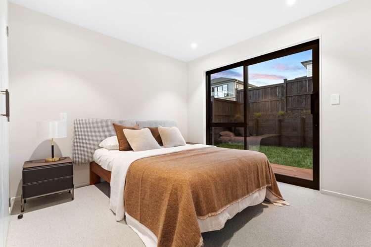54 Matangi View Drive Orewa_11