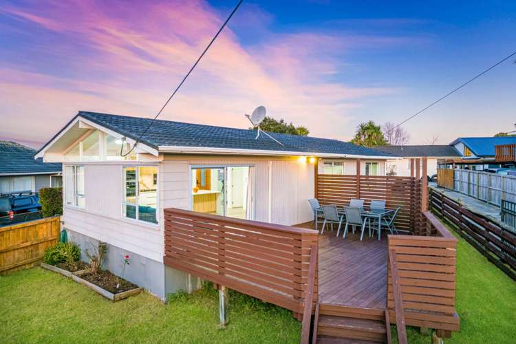 58 Forest Hill Road Henderson_15