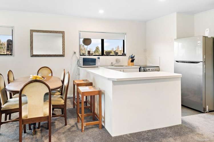 263 Fitzgerald Road Drury_16