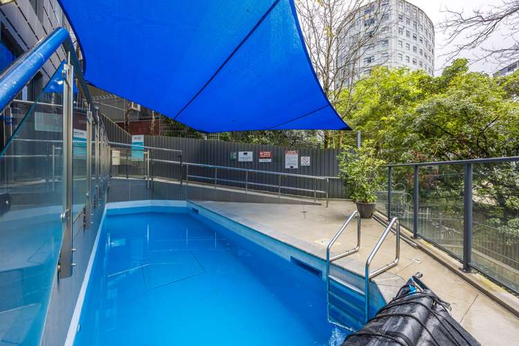 1b/6 Saint Martins Lane Grafton_22