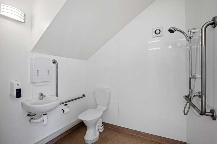 1/27a Sir William Pickering Drive Burnside_10