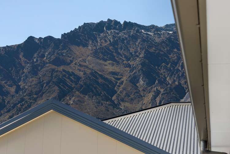 60 Howden Drive Jacks Point_21