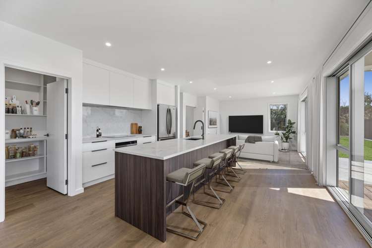 17 Arihi Crescent Frimley_8