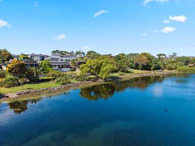 9 Eric Price Avenue_1