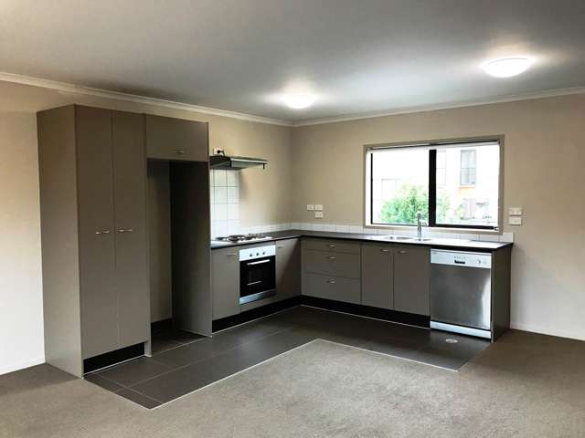 230/172 Mcleod Road Te Atatu South_2