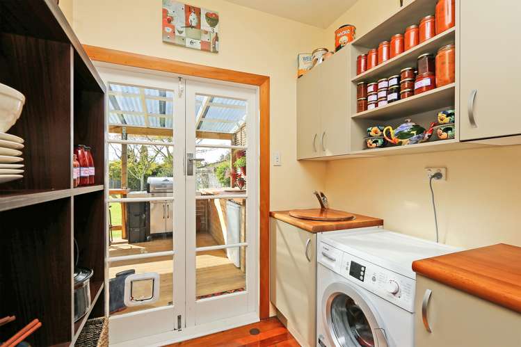 1015 Miro Street Mahora_11