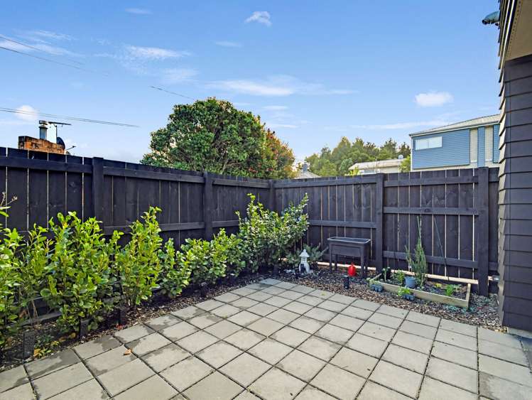 6/13 Brough Road Manurewa East_11