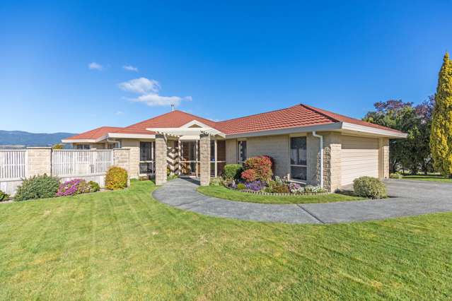 1 Birkinshaw Grove Riverstone Terraces_1