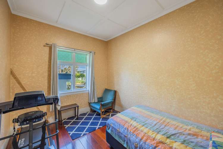 25 Preston Avenue Mount Albert_10