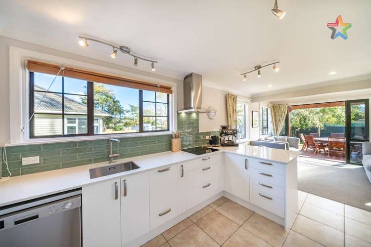 7 Prouse Crescent Naenae_7