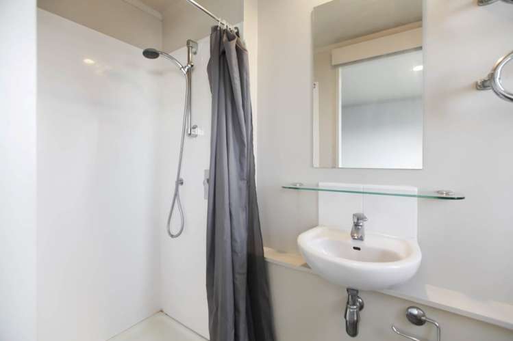 4/6 Porters Avenue Eden Terrace_11