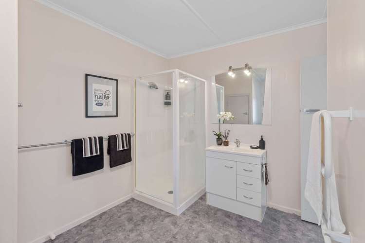 69 King Street Waiuku_8